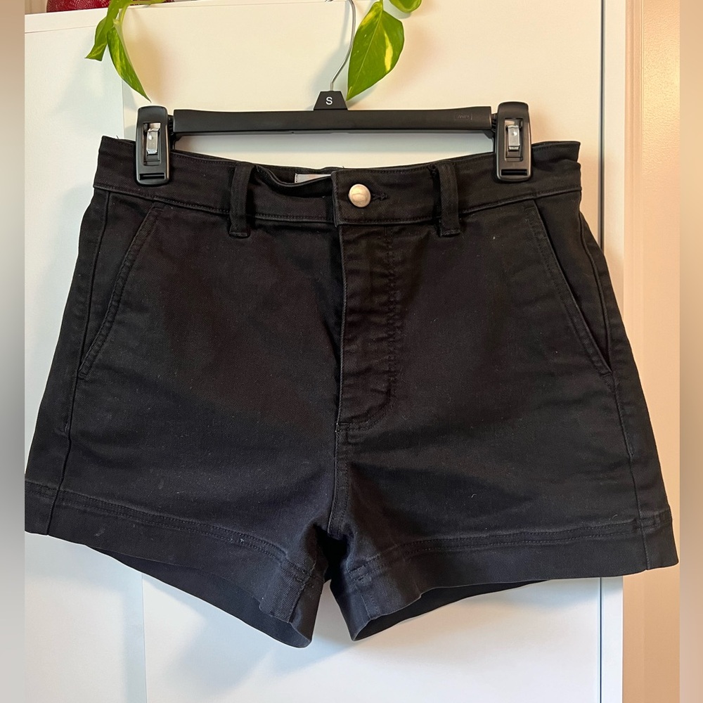 Everlane: The Cotton Twill Short